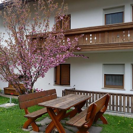 Apartments Ferdigg San Lorenzo di Sebato Habitación foto